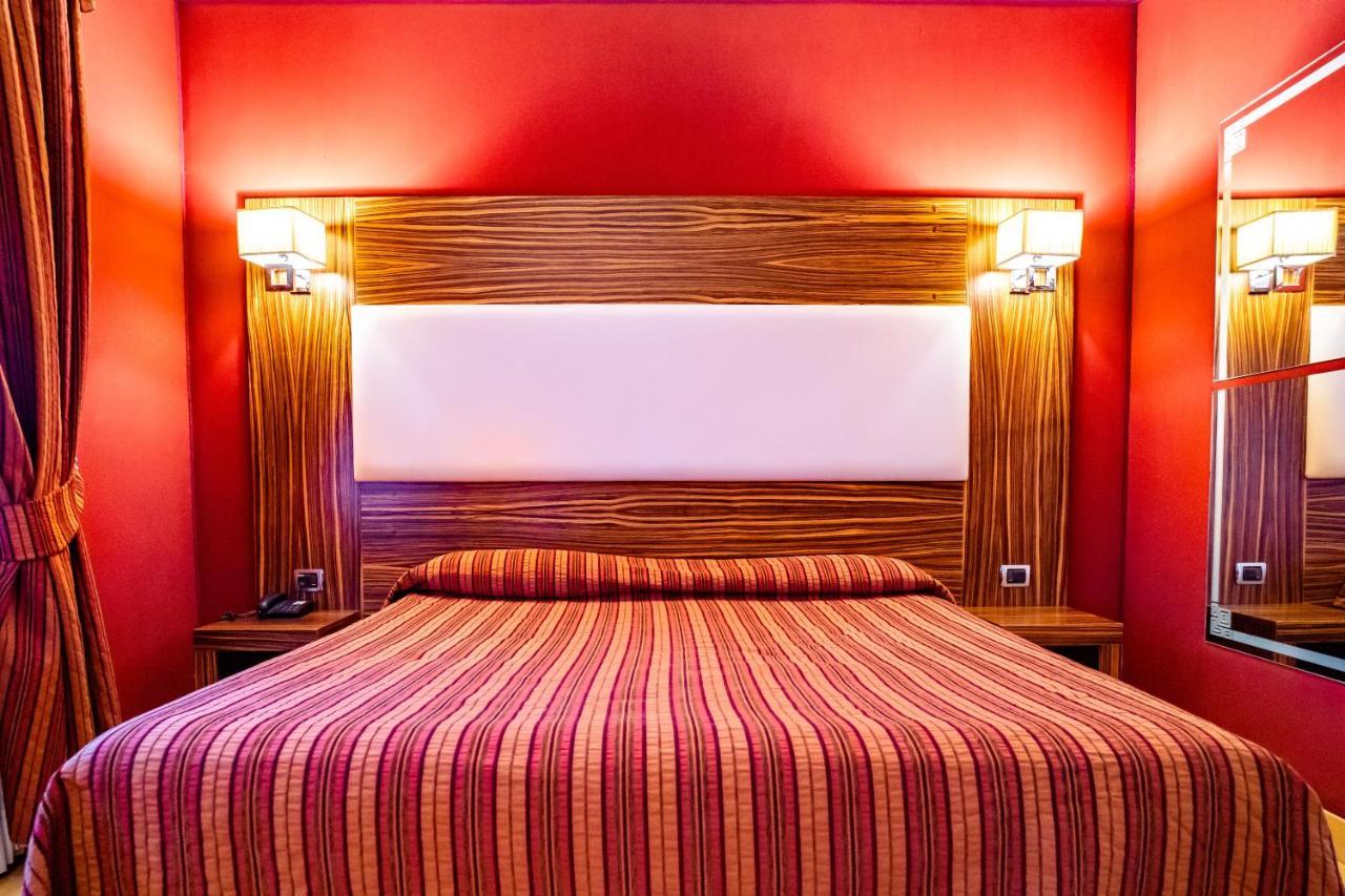 Marcantonio Hotel Giugliano In Campania Bagian luar foto